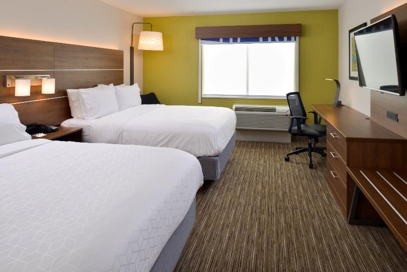 Holiday Inn Express And Suites Ottumwa Buitenkant foto