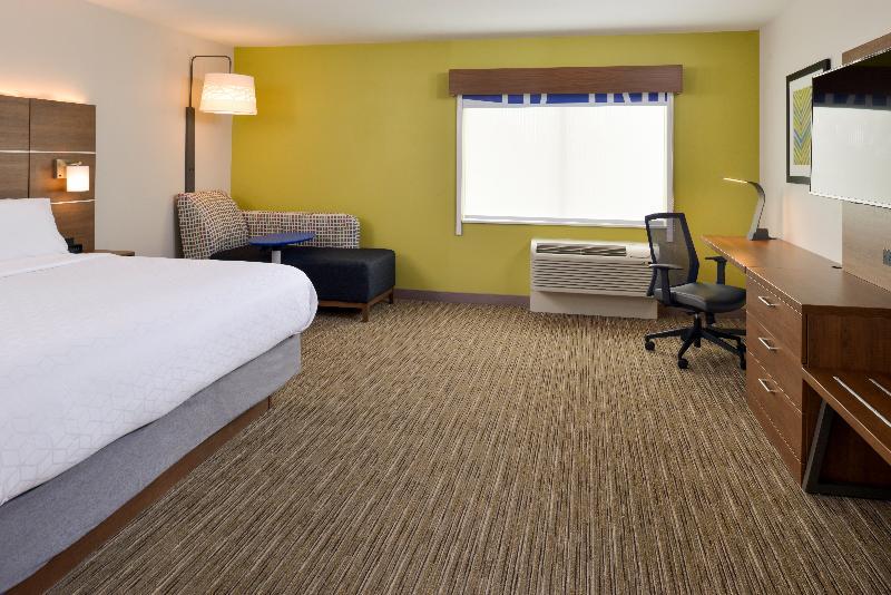 Holiday Inn Express And Suites Ottumwa Buitenkant foto